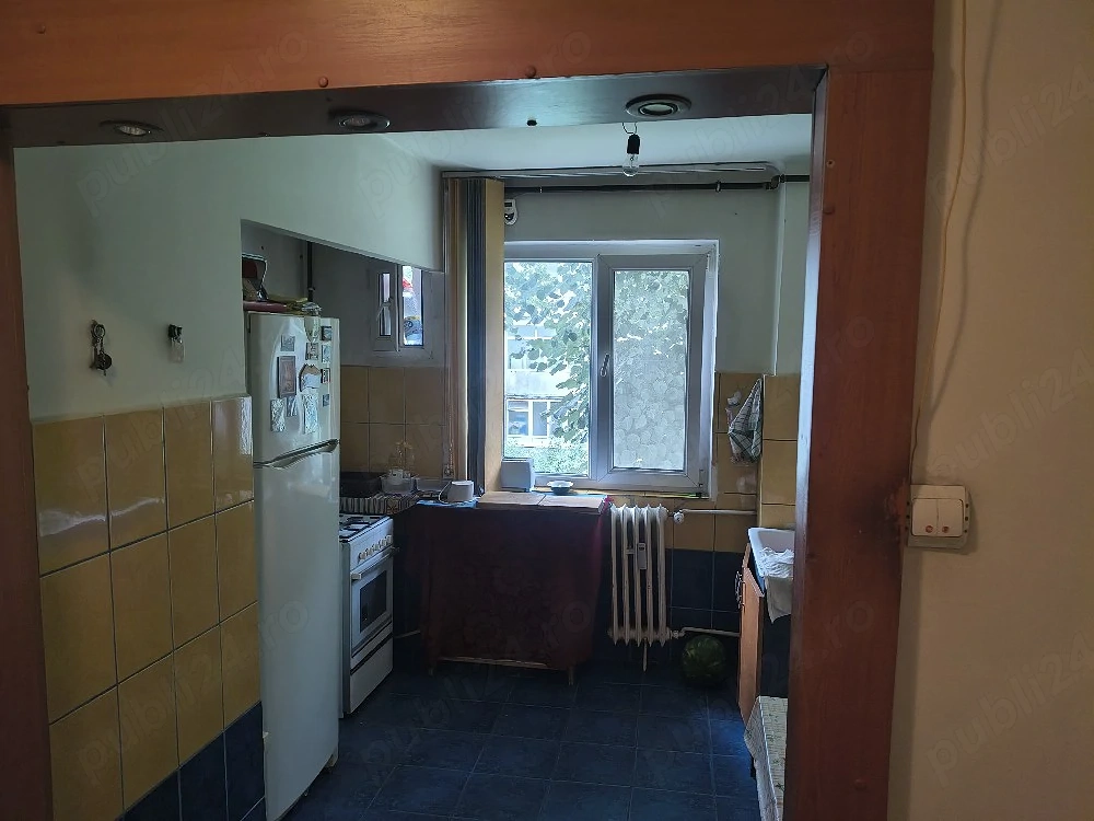 Vând apartament 