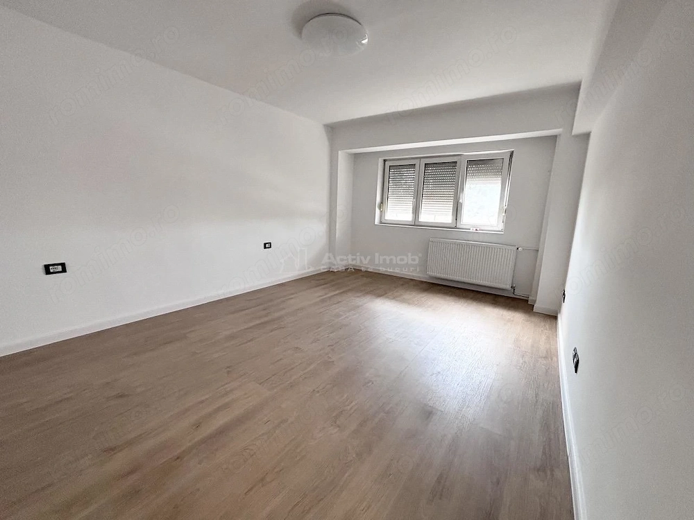 Apartament Decomandat - Renovat - Iosia-Calea Aradului
