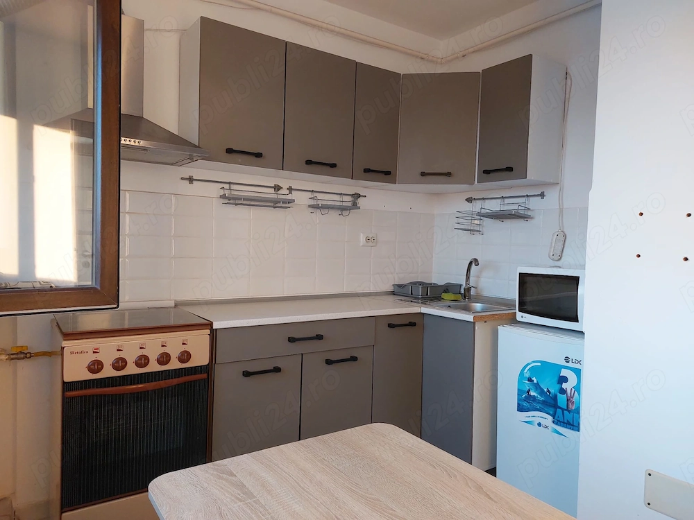 PF Închiriez Apartament cu 1 Cameră, Bloc Nou