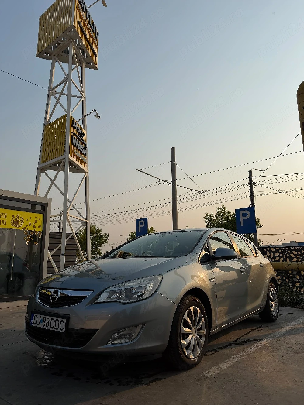 Opel Astra J, 1,4 benzina, an 2011