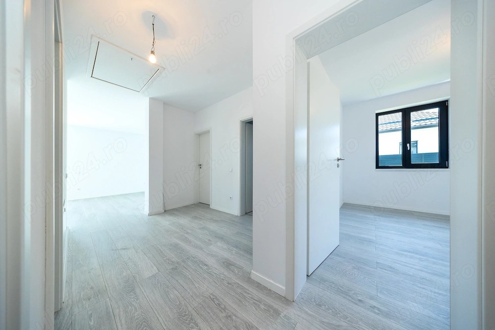  Proprietar Vand Casa cu 4 camere | Finisaje premium | Toate utilitatile | Sânpetru, Brasov 