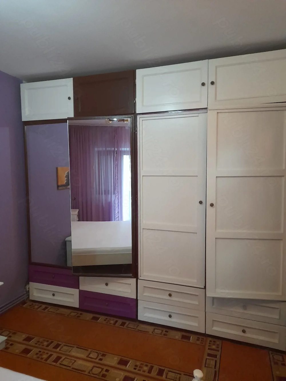 Proprietar, închiriez apartament 3 camere