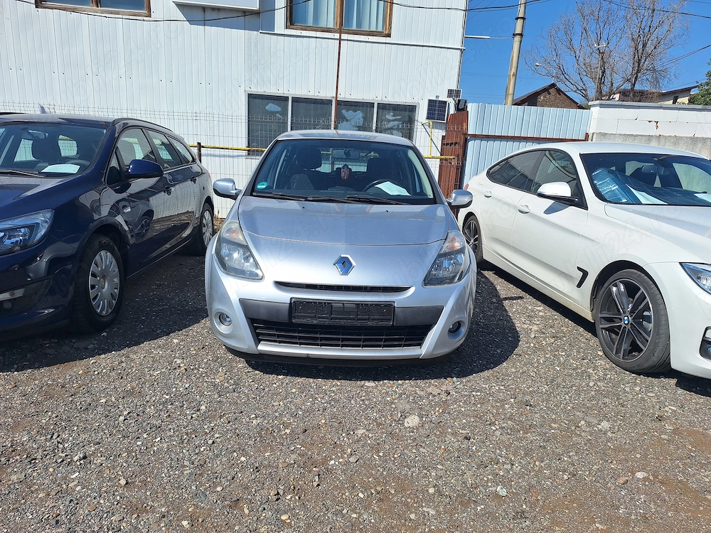 Renaul clio 3 an 2011 1,2 benzina  Euro 5