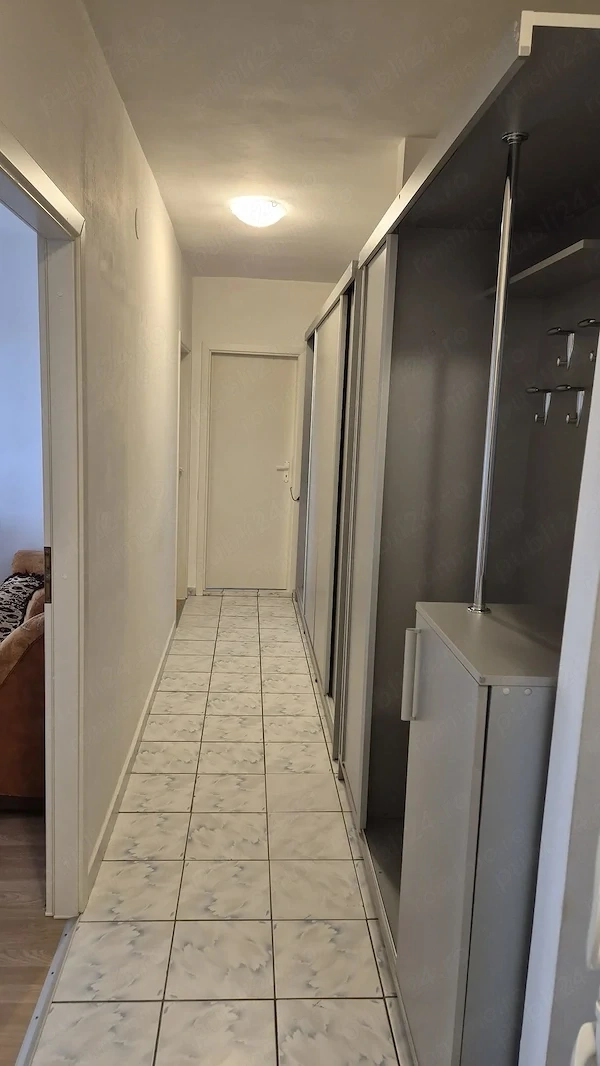 Inchiriez apartament 2 camere