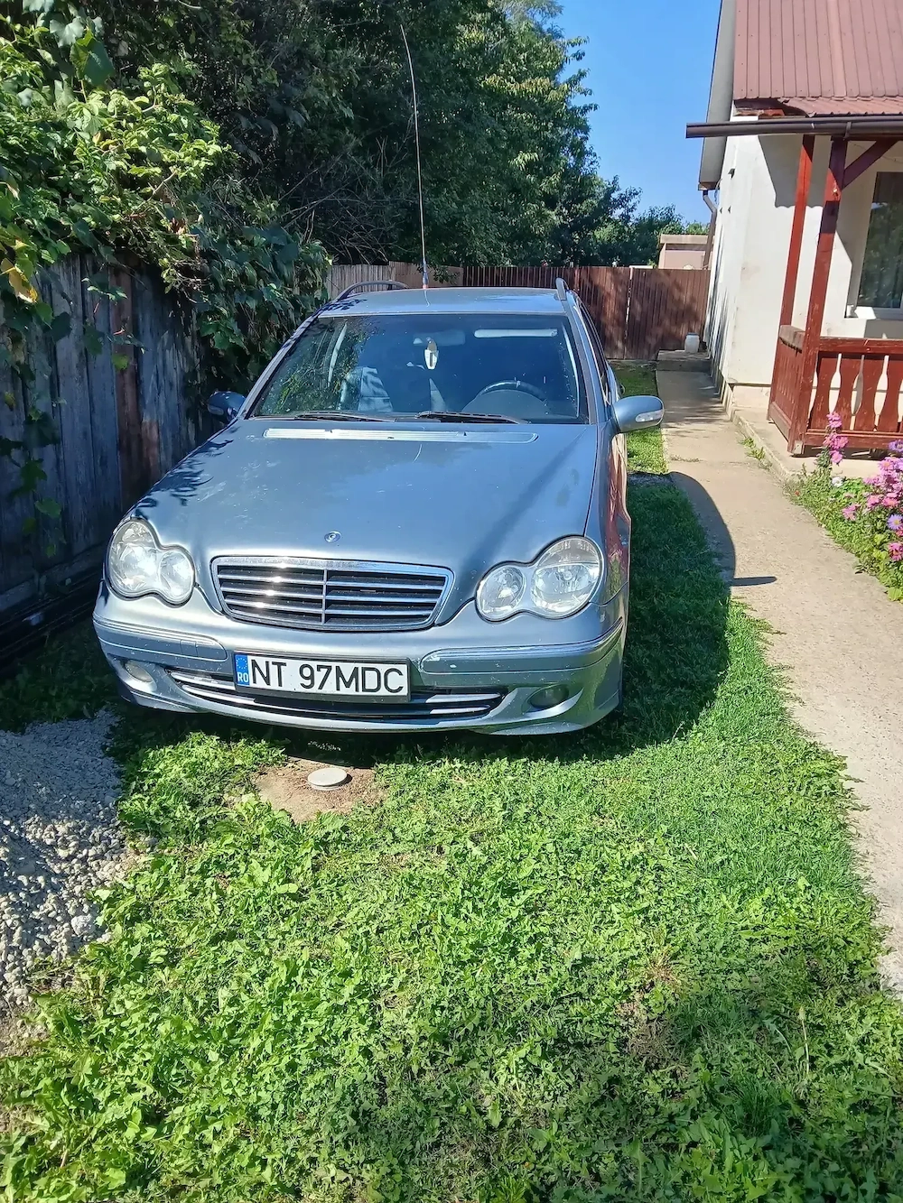 Mercedes Benz C-Class W203 