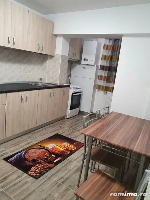 Garsoniera in zona Parcul Circului cu centrala proprie