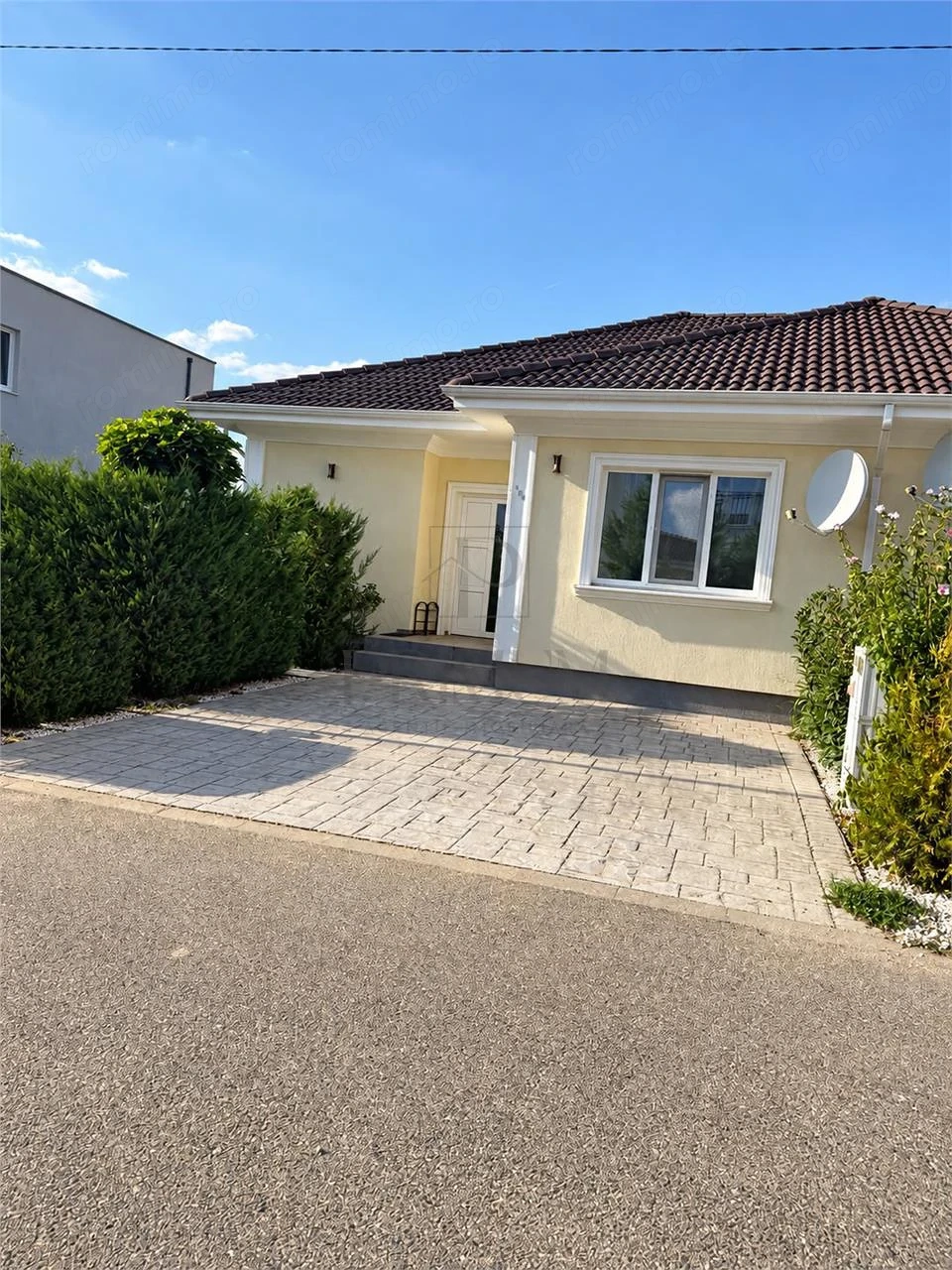 Duplex complet mobilat in Bucovat – 80 mp utili, teren 260 mp, terasa inchisa  #537;i pod mansardabi