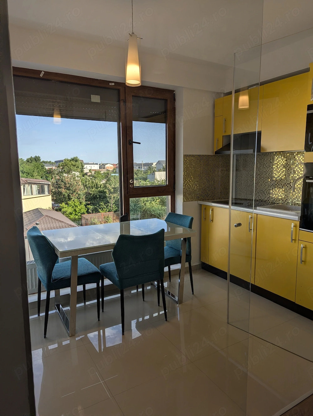 Proprietar vând apartament cu doua camere 