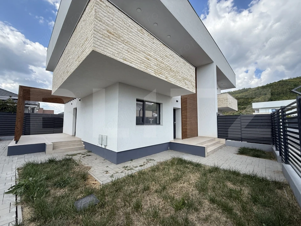 Casă tip duplex, unitate individuală, construcție nouă – Dream House