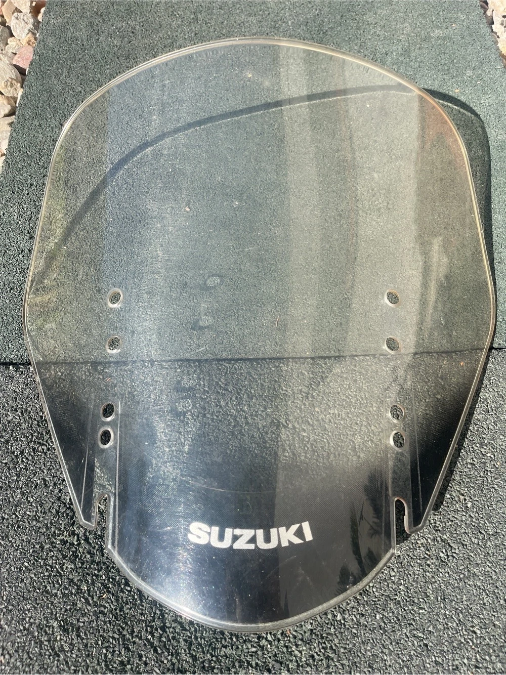 Parbriz Suzuki Vstrom 650