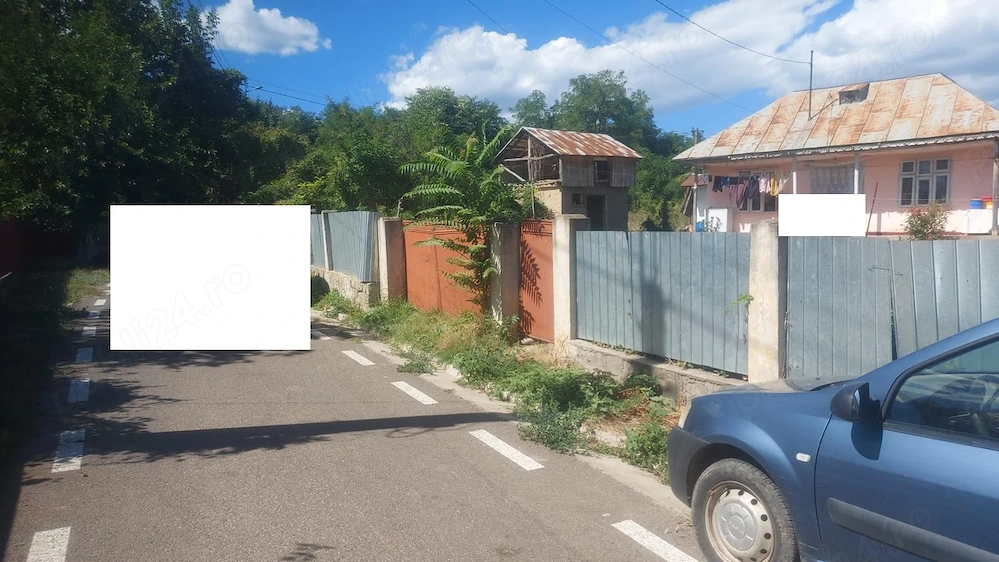 Teren cu casa batrineasca in gagesti sat pietrosa