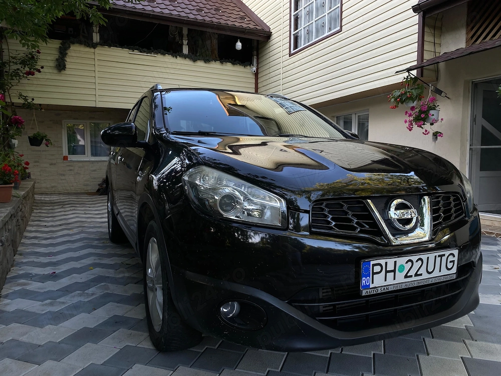 Vând autoturism Nissan Qashqai n-tec 