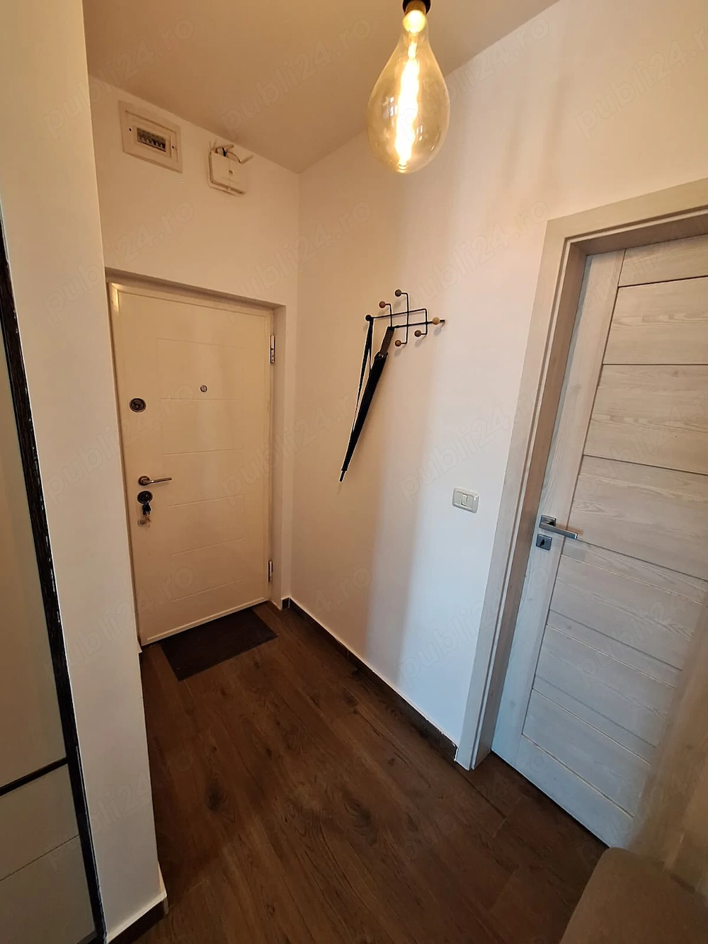 2 camere, Etaj 1, Braytim, 55 mp utili, balcon 10mp, loc parcare, mobilat, utilat, centrala 