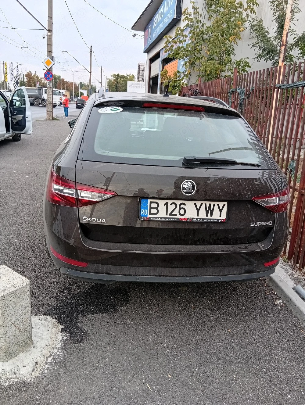 vând Skoda superb 