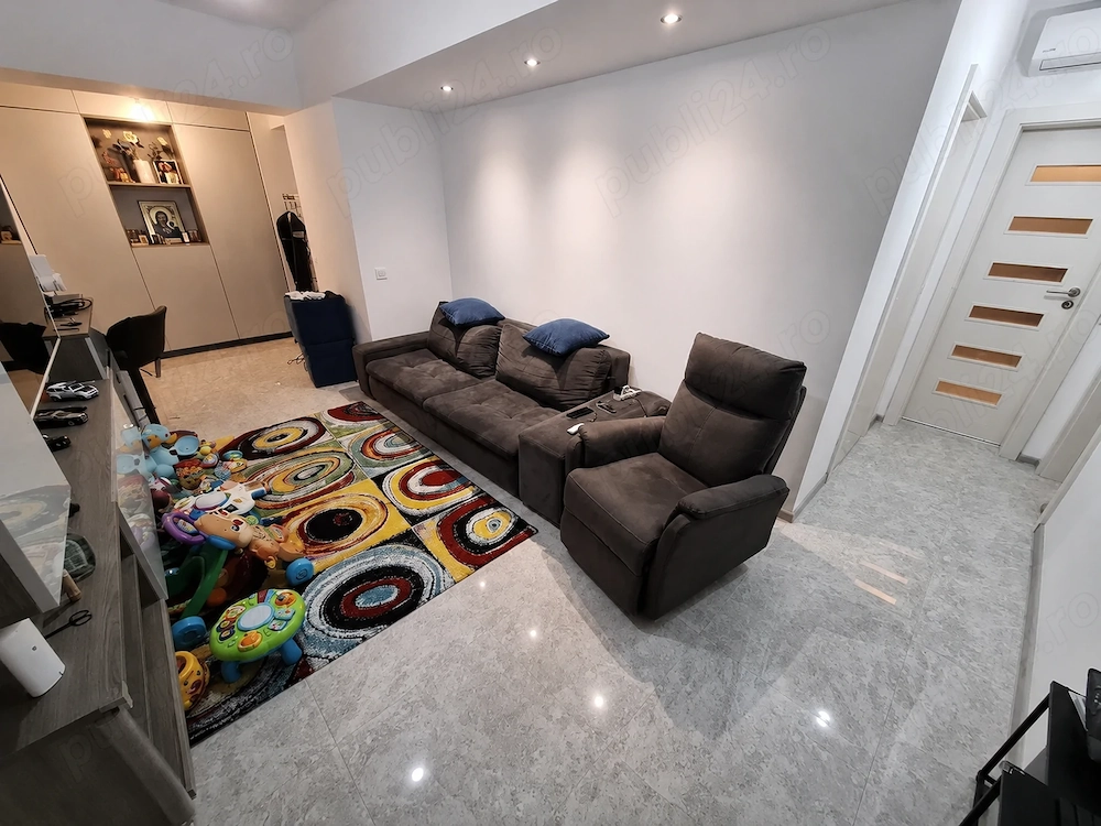 Apartament 2 camere  Bloc 2018 cu parcare