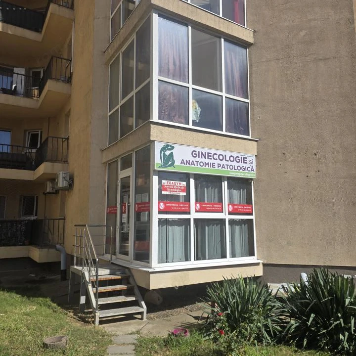 Apartament Adama( pretabil cabinet medical)