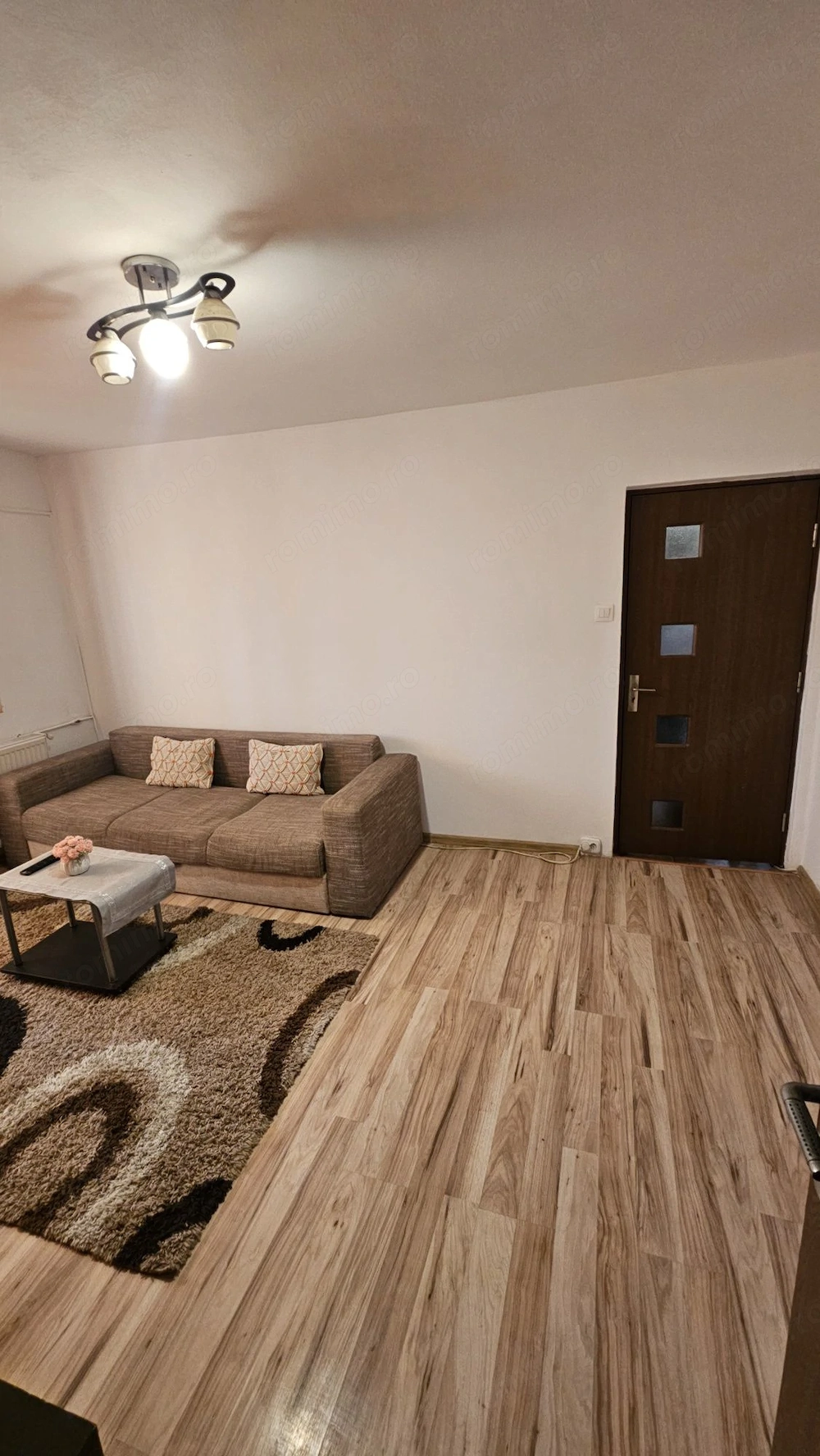 Inchiriez apartament 2 camere Complexul Studentesc