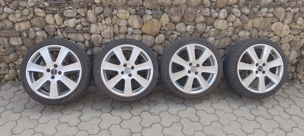 Vand set jante cu cauciucuri