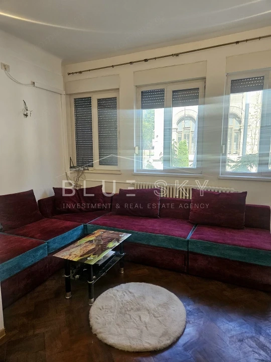 Apartament 2 camere + pod amenajat, situat pe Str. Ștefan cel Mare