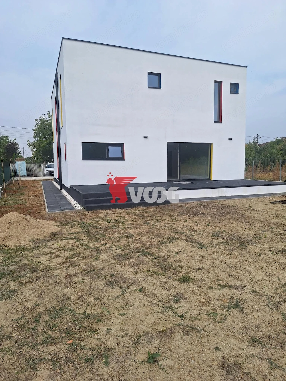 VILĂ PREMIUM CU SEMNĂTURĂ DE ARHITECT - DUMBRĂVIȚA – ZONA IKEA