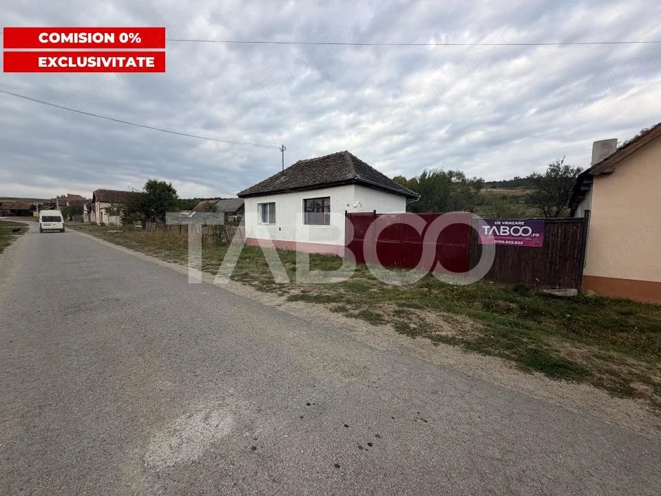 Casa de vacanta 3 camere anexa 720 m teren in Jibert Judetul Brasov