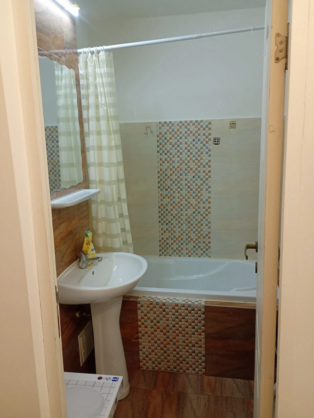 Garsoniera de închiriat 