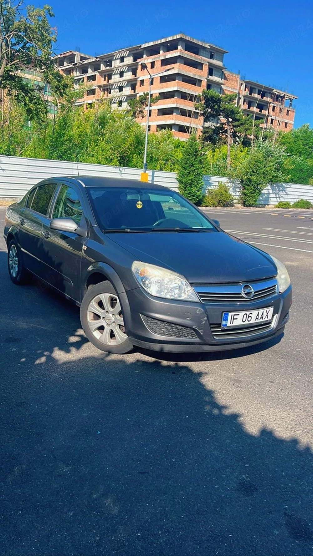 Opel Astra H Sedan