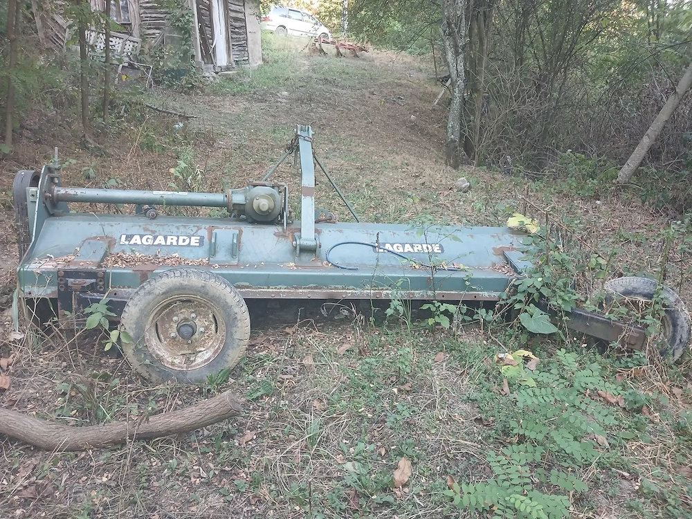 Vind tractor zetor 12045 120 cai cu încărcător frontal 