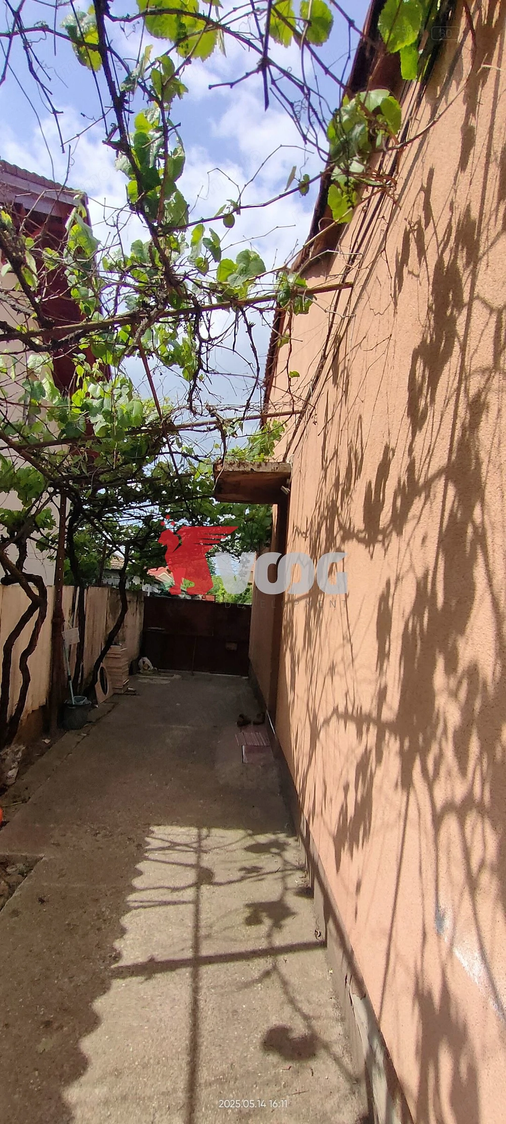 Casa Modern de vanzare