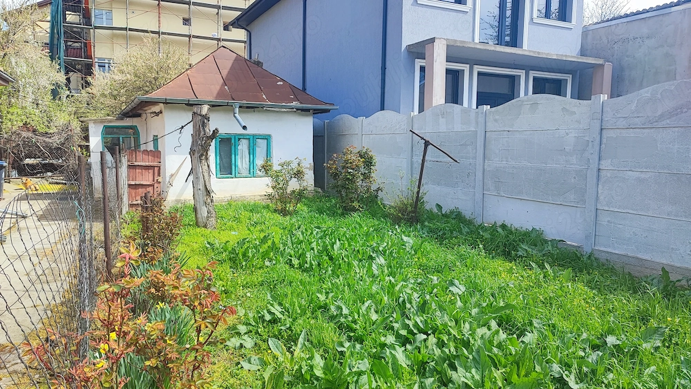 Teren de construit în zonă urbană, acces asfaltat