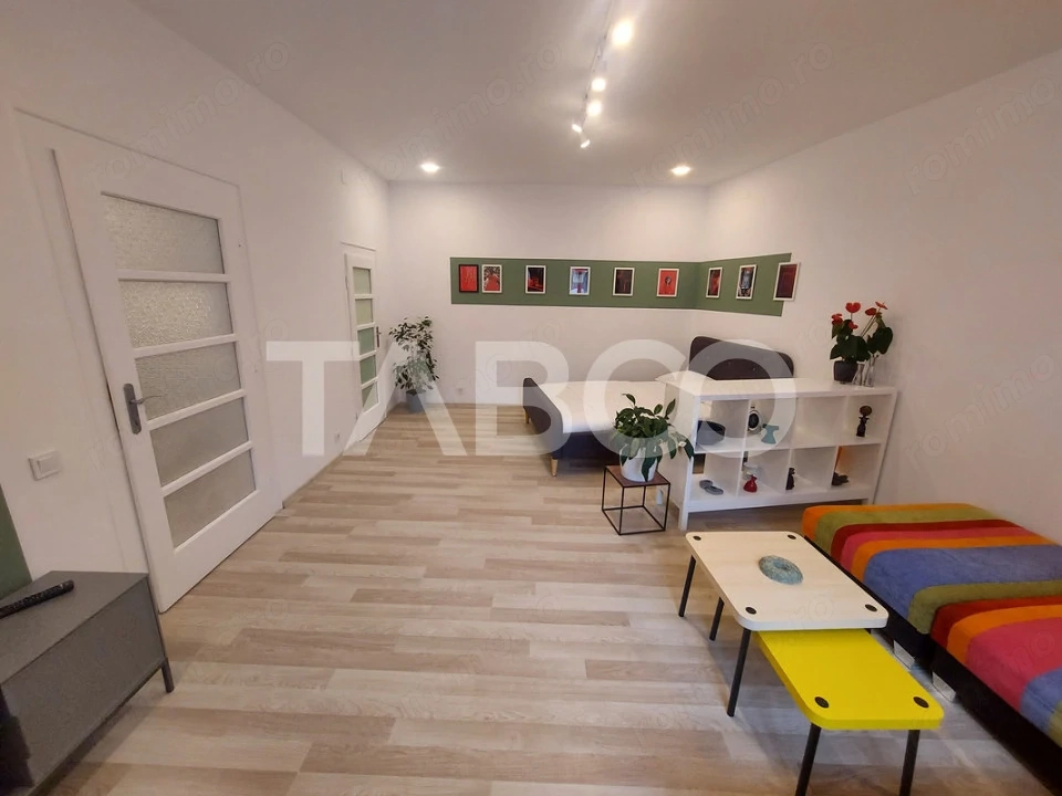 Garsoniera de vanzare 43 mpu pivnita zona Orasul de Jos din Sibiu