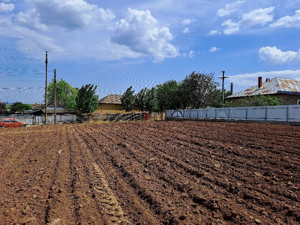 Teren intravilan de vanzare, comuna Vacareni,jud.Tulcea