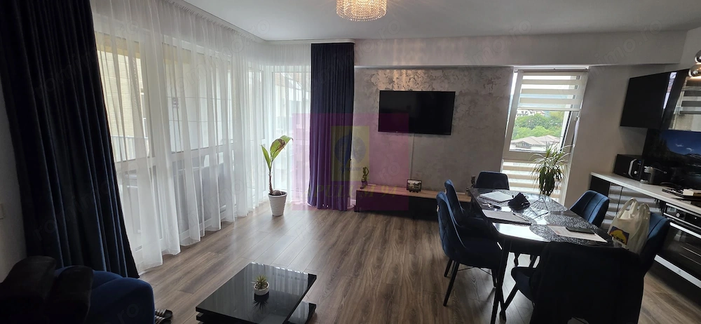 Apartament de lux cu 2 camere, de vanzare la Sinaia
