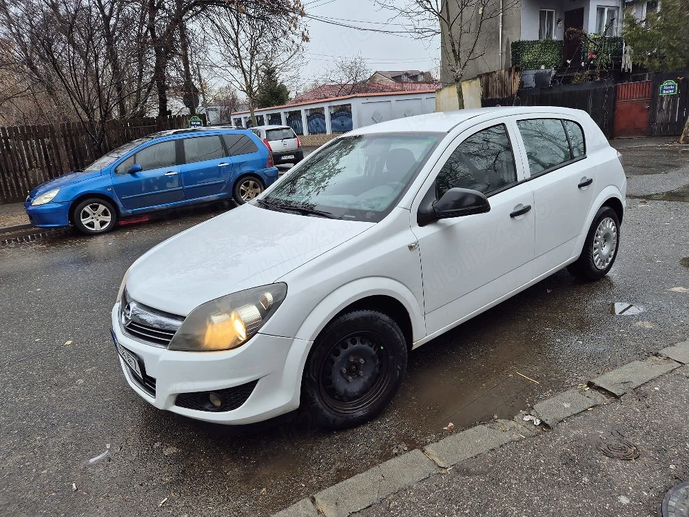 Opel Astra H  