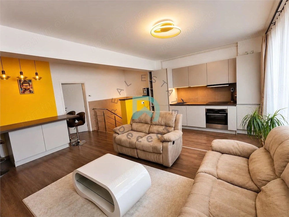 Apartament 3 camere Tractorul, 77 mp - Brasov