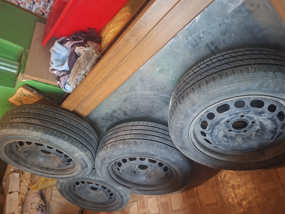 Jante de 16 si anvelope de vara 
