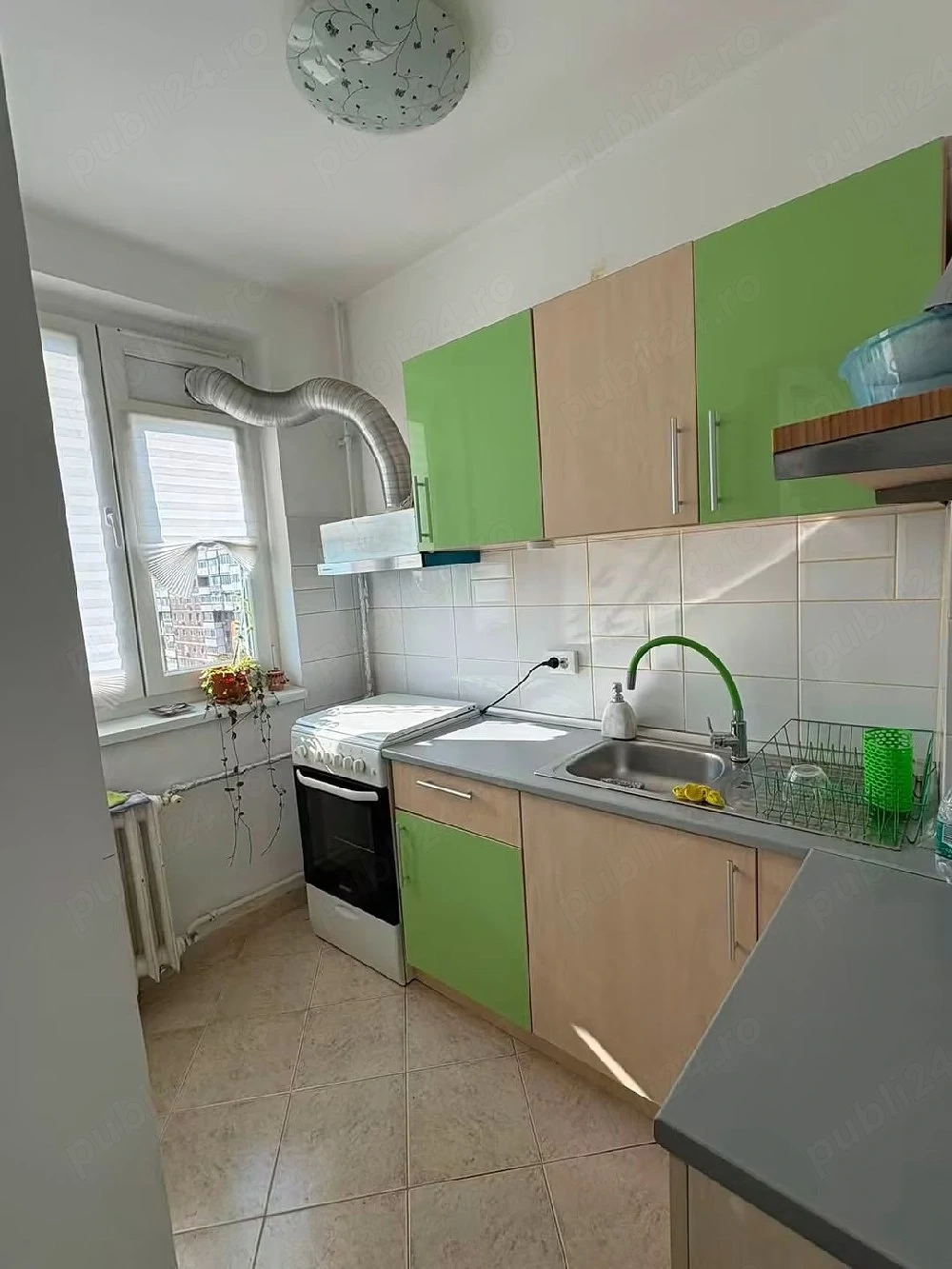 Inchiriez apartament 2 camere