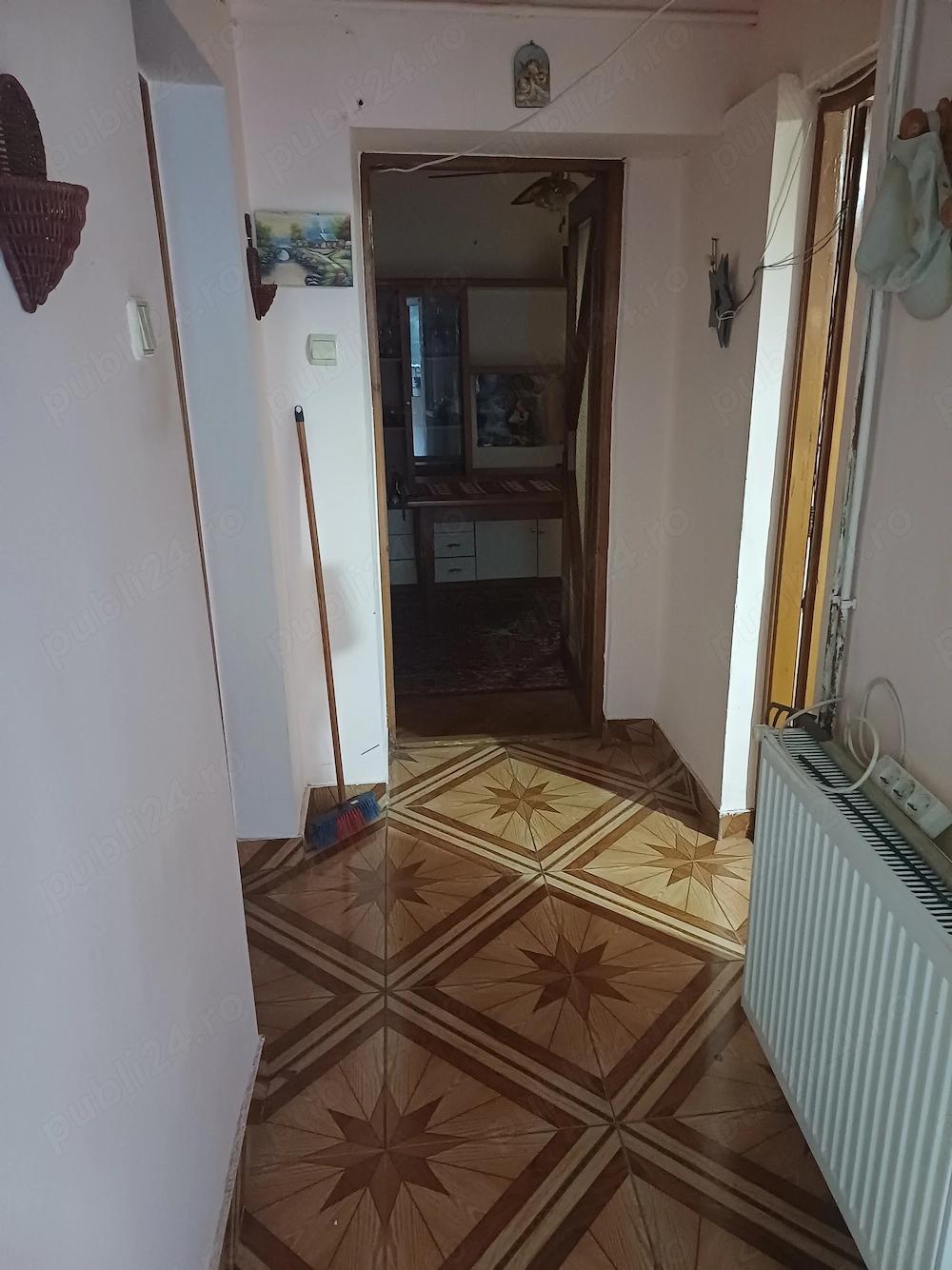Vanzare apartament in casa
