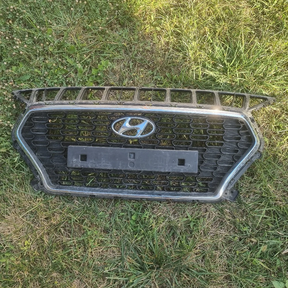 grila bara fata hyundai i30