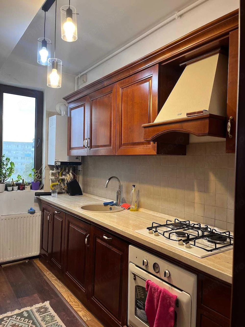 Apartament 3 camere zona Lainici-Mihalache