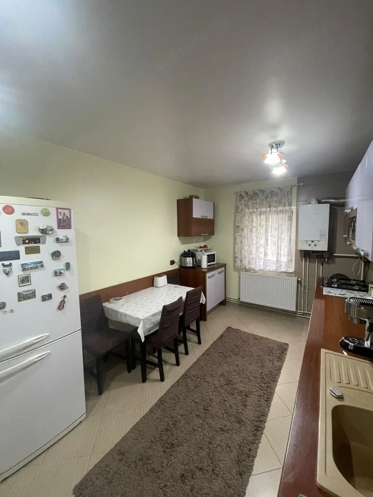 Apartament 4 camere | 79 mp utili | Etaj 1 | Decomandat | Balcon