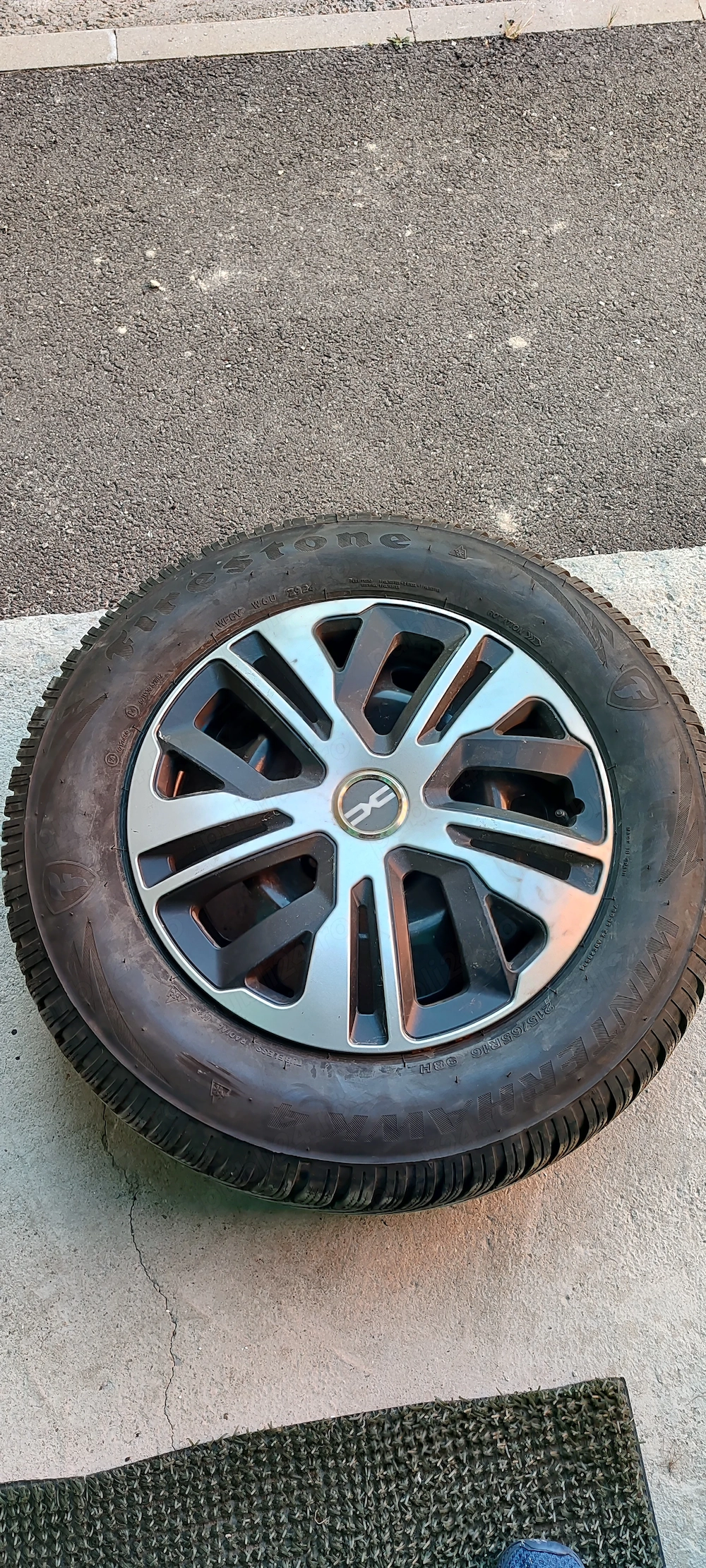 Cauciucuri 215/65R16
