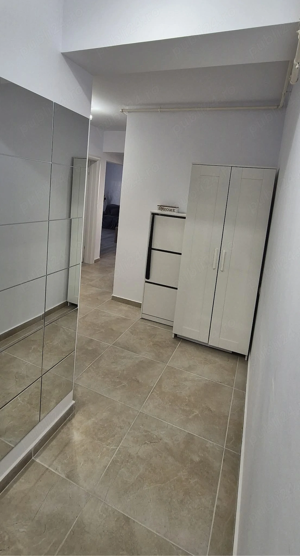 Inchiriez apartament 2 Cam + curte, Dobroiesti 