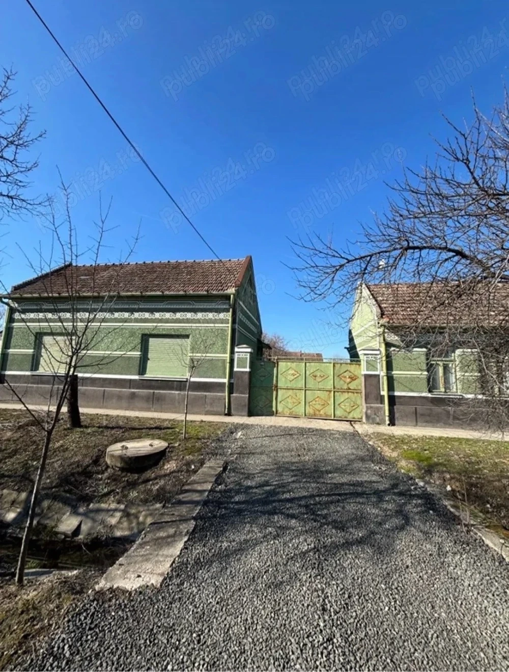 Casa de vanzare Nadlac (vizavi de Penny)