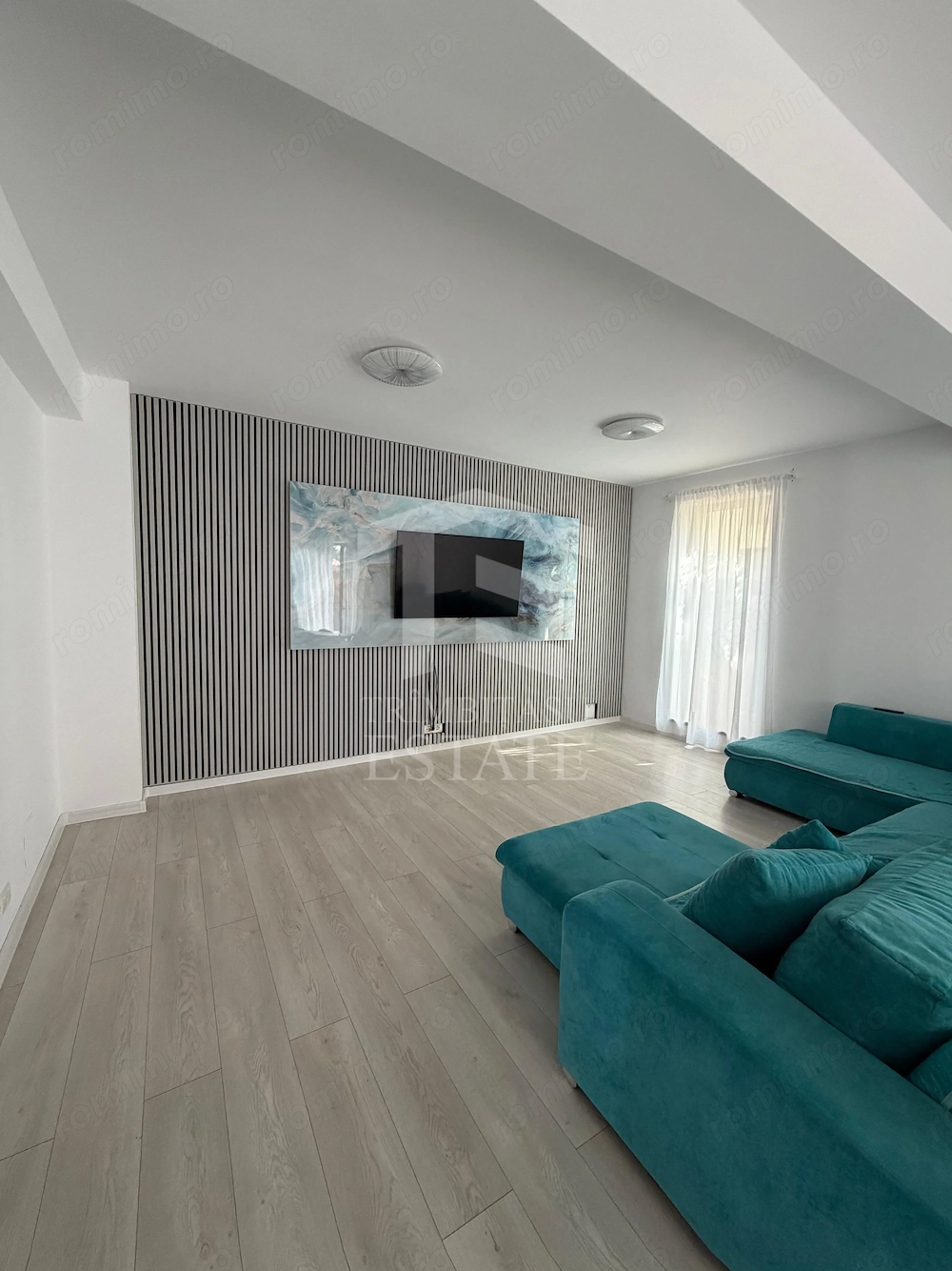 Casa tip duplex Tunari P+1