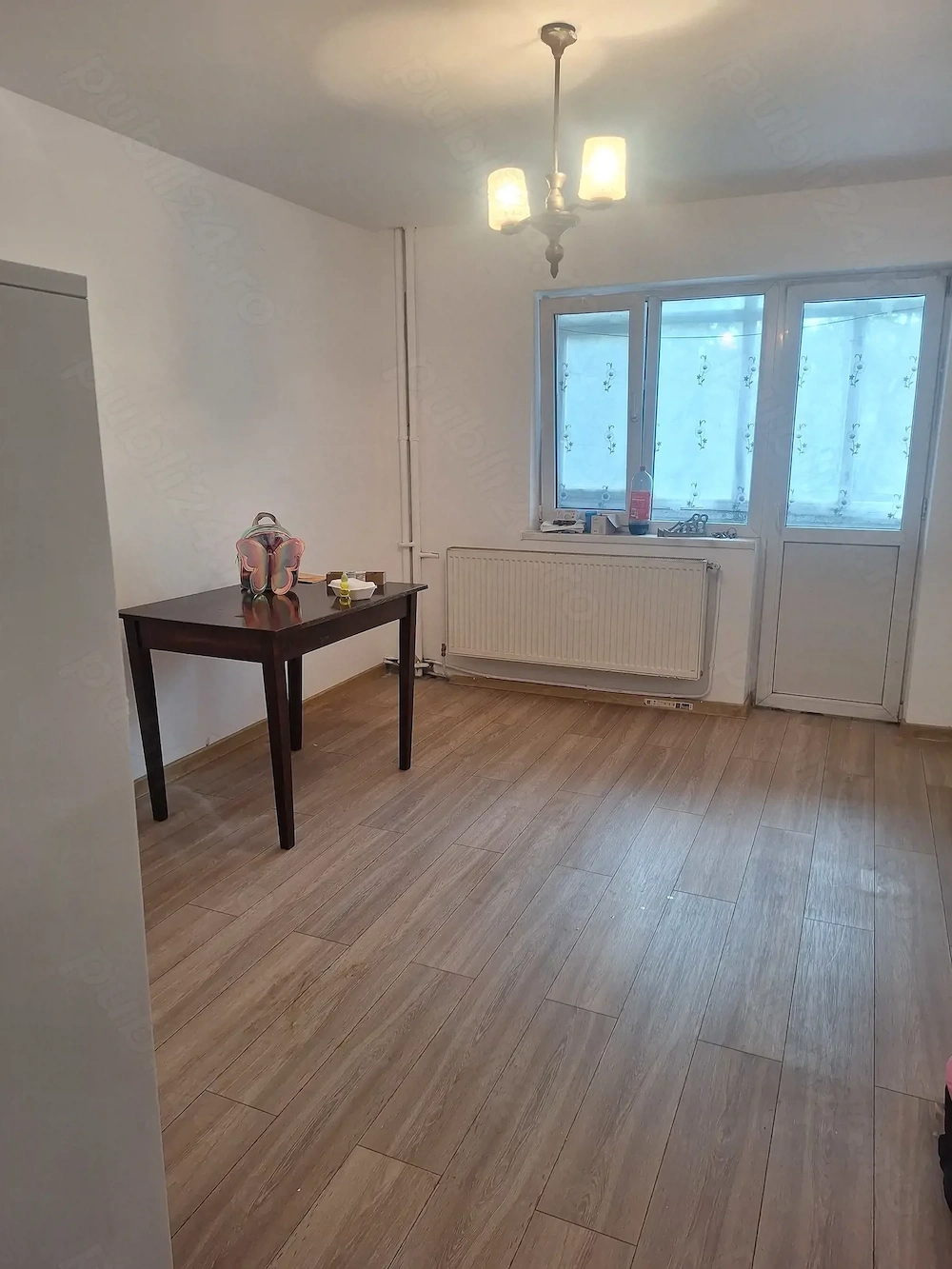 Vand Apartament 2 camere