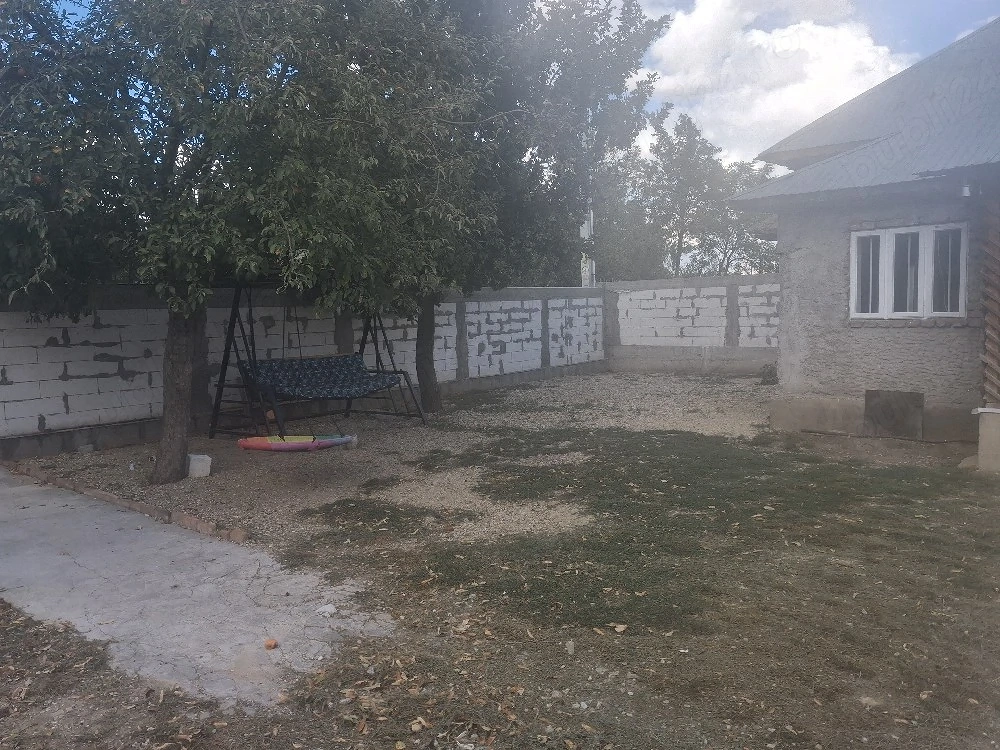 Vând casă cărămidă în Orbeasca de Sus