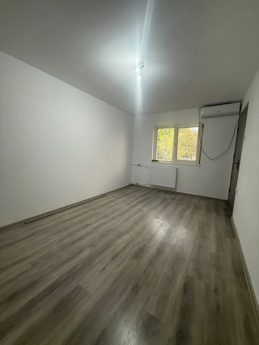 Garsonieră confort 2, renovată total   Calea Buziașului, zona AEM