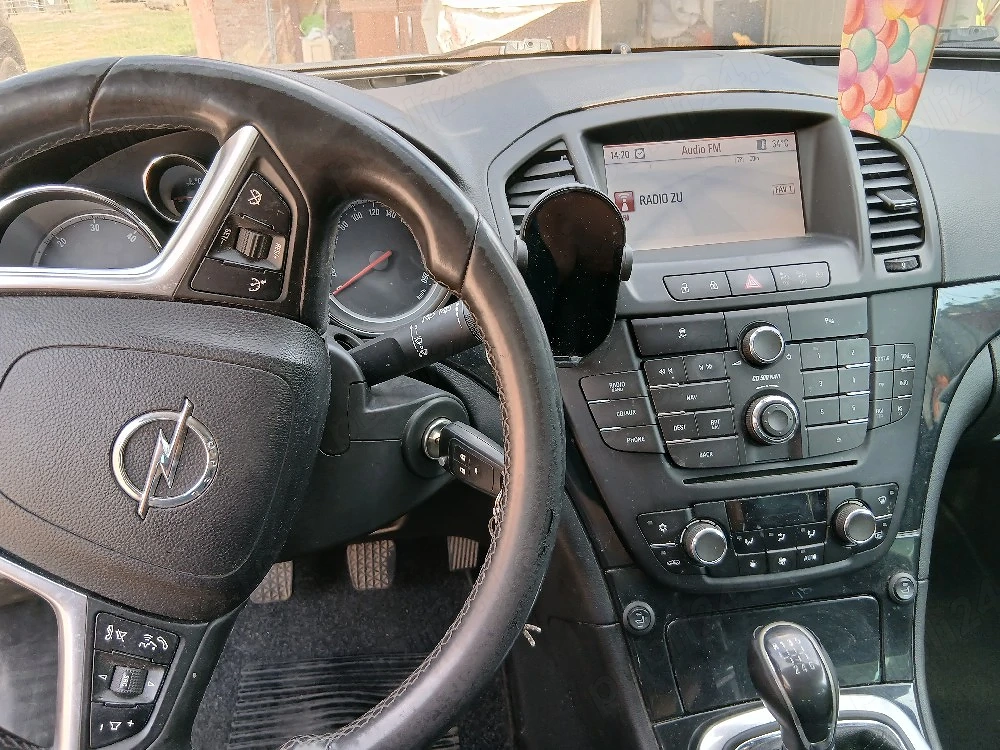 vând Opel insignia 