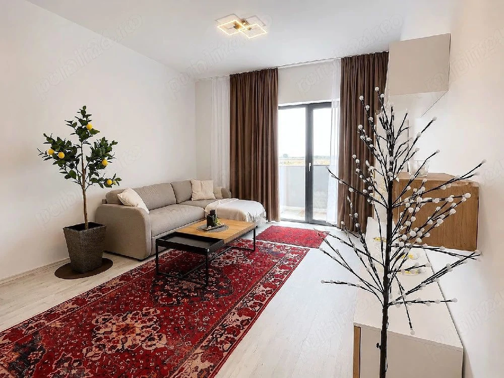 Apartament cu bucatarie inchisa, decomandat si loc de parcare acoperit !
